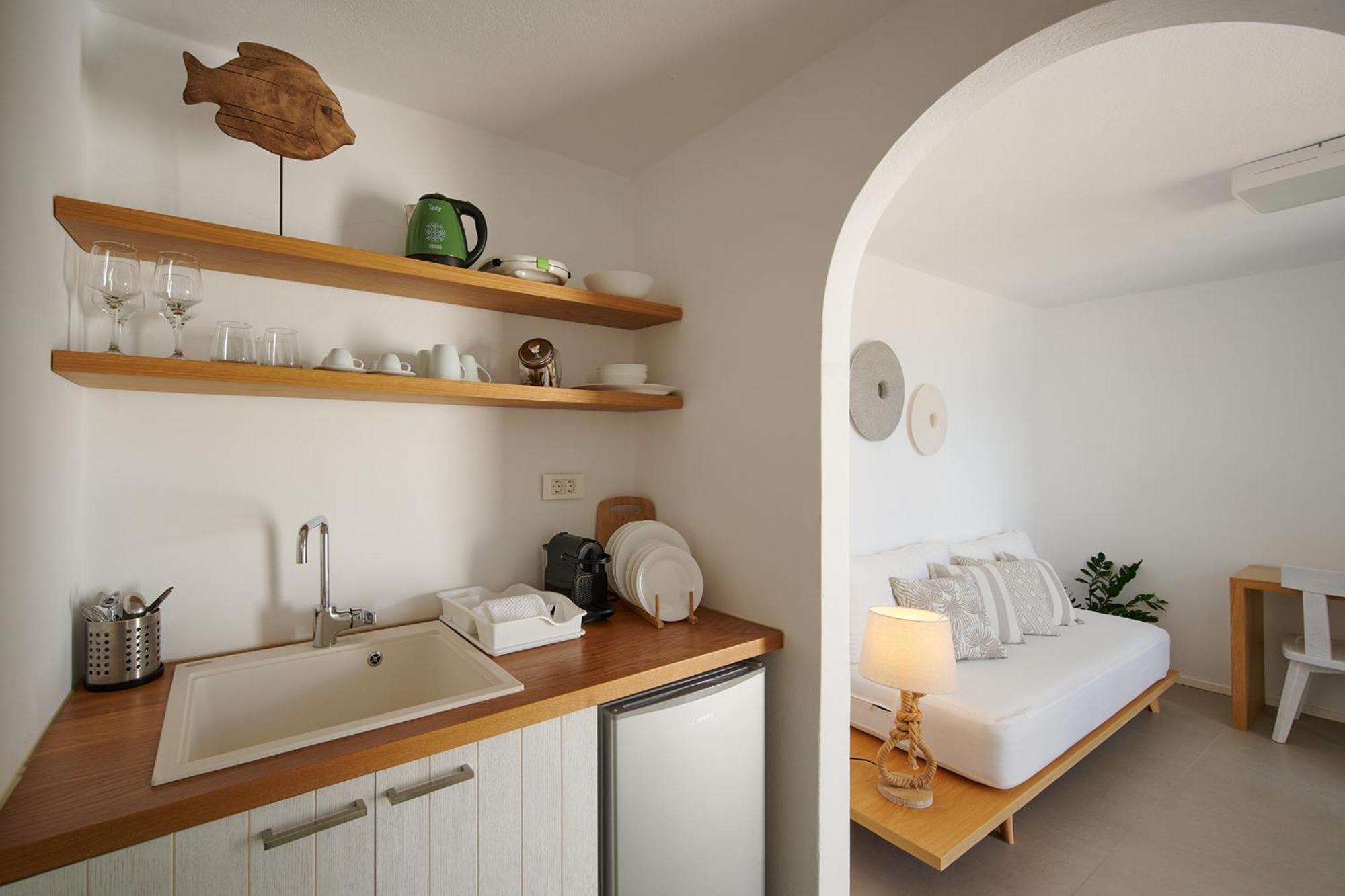 Kymo Luxury Suites Paros Kolympithres Eksteriør billede